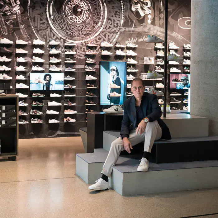 auszeit einzelhandel sportscheck