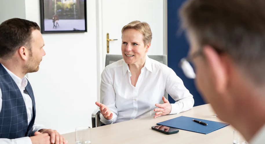 brandcom werbeagentur frankfurt koeln muenchen essen referenzen avestio teaser marketing image big v2